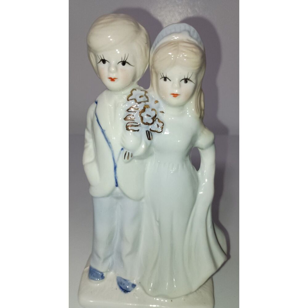 Unbranded Ceramic Wedding Cake Topper / Figurine for Decoration